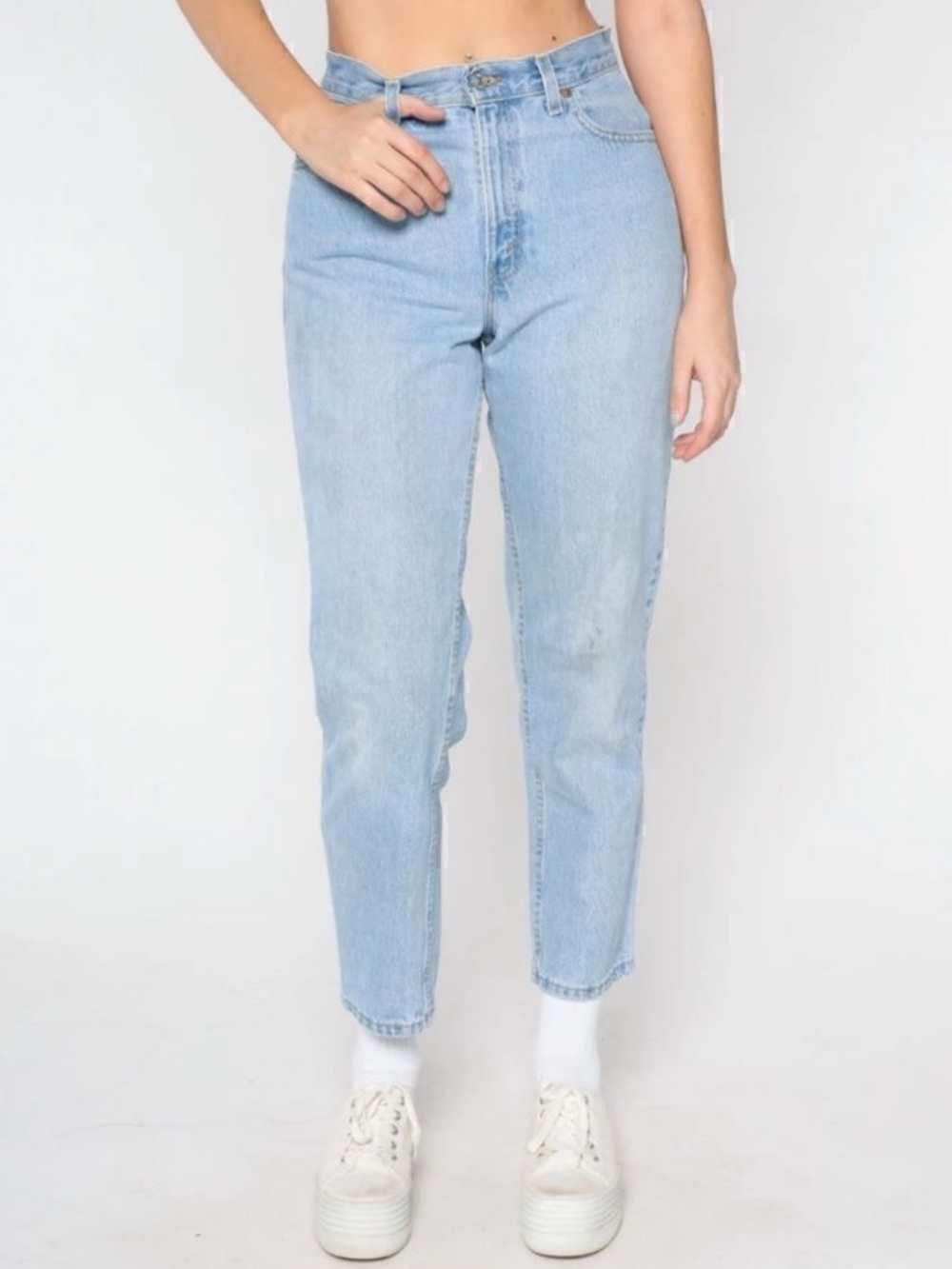 Levi's 550 Relaxed Fit Tapered Leg Mom Jean